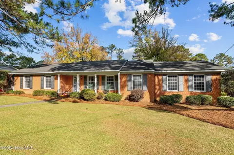 1207 S Wright Rd, Greenville, NC 27858
