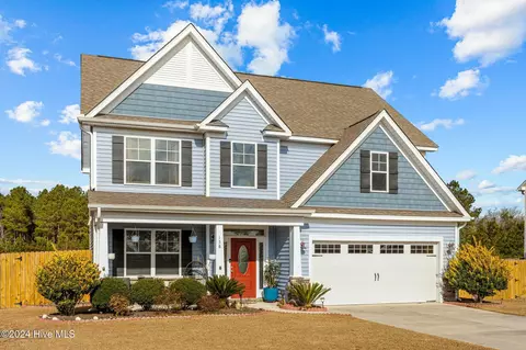 158 Peytons Ridge Dr, Hubert, NC 28539