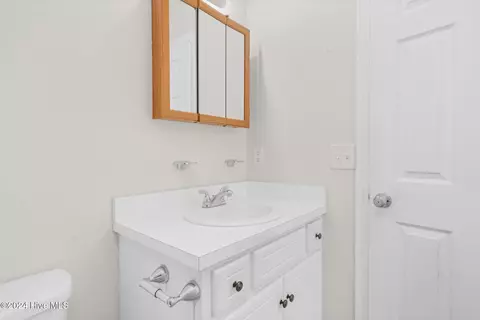 Bath - 475 First St, Spring Hope, NC 27882 photo 2 of 2