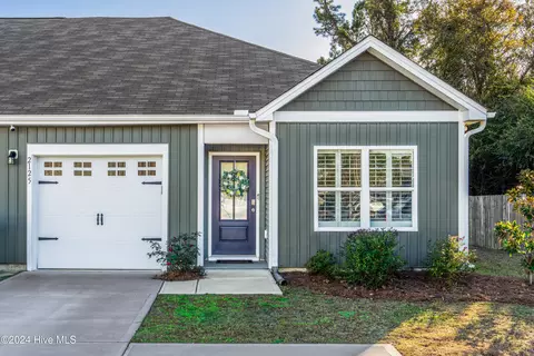 2125 Southern Bayberry Ln, Leland, NC 28451