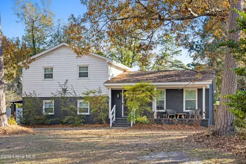 210 Wellington Dr, Wilmington, NC 28411