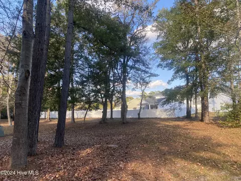 9156 E Bramshill Rd SW, Calabash, NC 28467