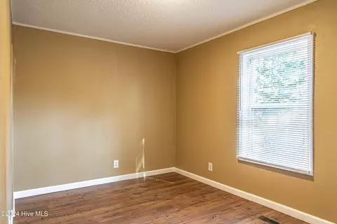 114 York Ave, Hoffman, NC 28347 photo 20