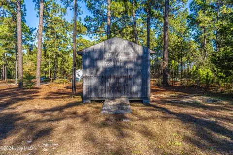 114 York Ave, Hoffman, NC 28347 photo 36