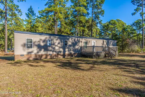 114 York Ave, Hoffman, NC 28347 photo 4
