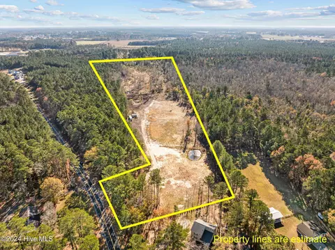 15 Tull Rd, Greenville, NC 27858