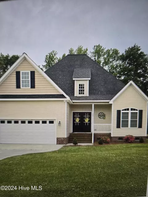 153 Waller Farm Rd, Kinston, NC 28504