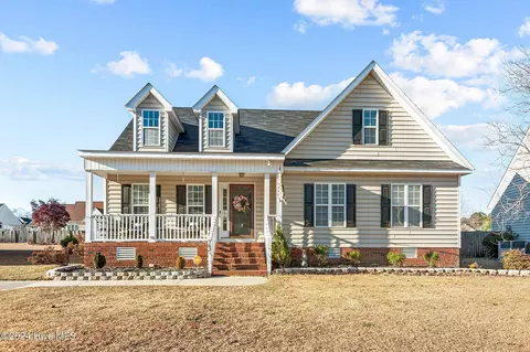 763 Edenbrook Dr, Winterville, NC 28590
