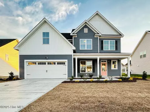 508 Yellow Birch Way, Hubert, NC 28539