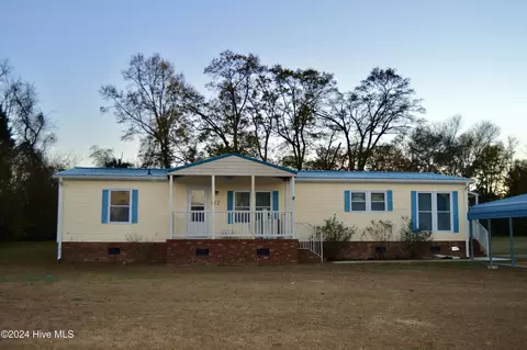 112 Tinderwood Dr, Goldsboro, NC 27534