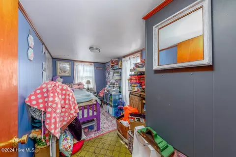 302 Mill Ave, Vanceboro, NC 28586