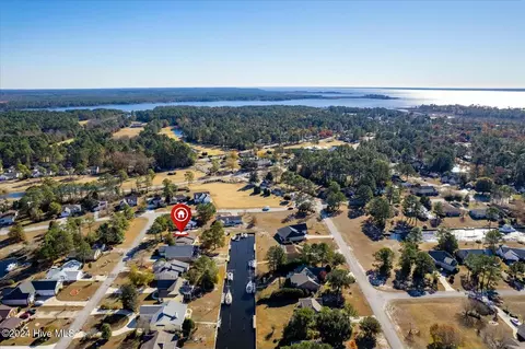 6124 Castleton Ct, New Bern, NC 28560 photo 10