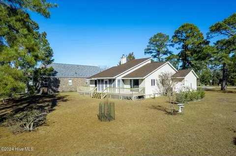 6124 Castleton Ct, New Bern, NC 28560 photo 4