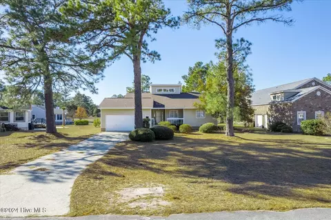 6124 Castleton Ct, New Bern, NC 28560 photo 2