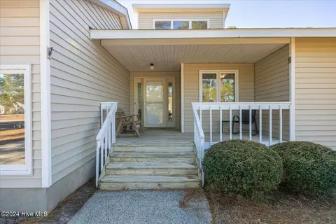 6124 Castleton Ct, New Bern, NC 28560 photo 17