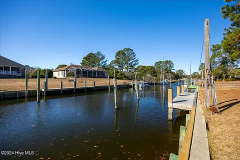 6124 Castleton Ct, New Bern, NC 28560 photo 22