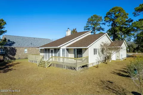 6124 Castleton Ct, New Bern, NC 28560 photo 3