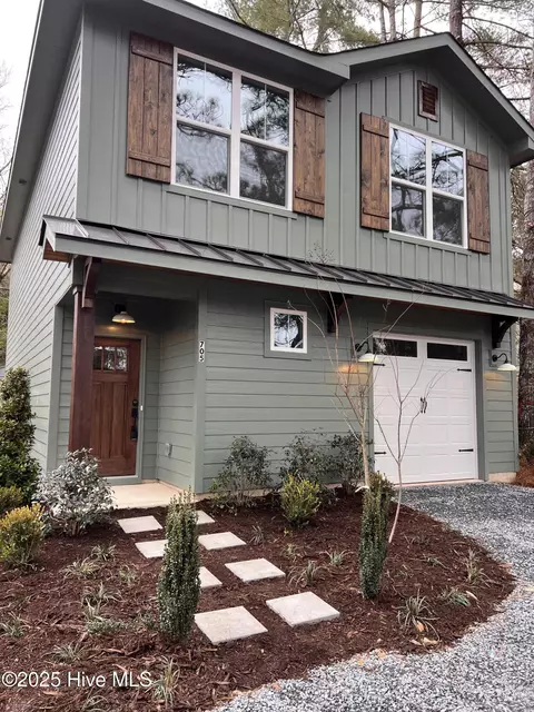 705 N Ashe St, Southern Pines, NC 28387