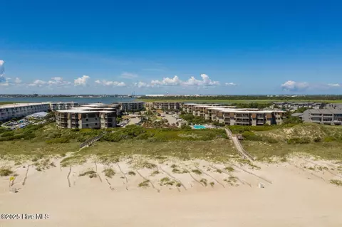 2008 E Fort Macon Rd #I 12, Atlantic Beach, NC 28512