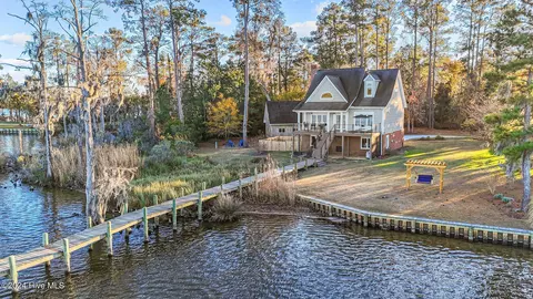131 Dickinson Rd, Chocowinity, NC 27817 photo 2