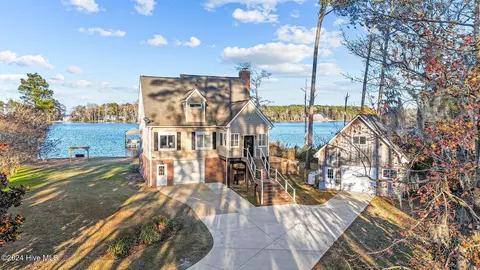 131 Dickinson Rd, Chocowinity, NC 27817 photo 8