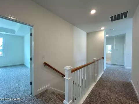 Entry Way - 836 Cooke Dr, Hubert, NC 28539 photo 10 of 15