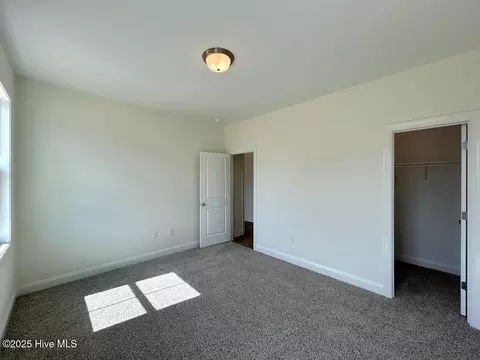 Bedroom - 836 Cooke Dr, Hubert, NC 28539 photo 4 of 11