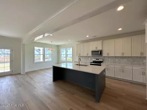 Kitchen - 836 Cooke Dr, Hubert, NC 28539 photo 2 of 8