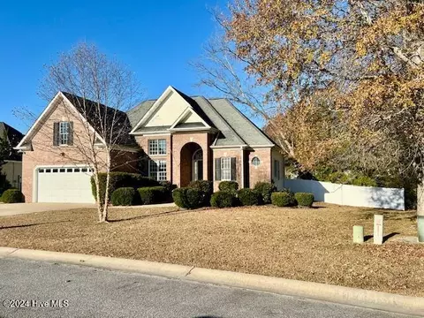 130 Hannah Dr, Chocowinity, NC 27817