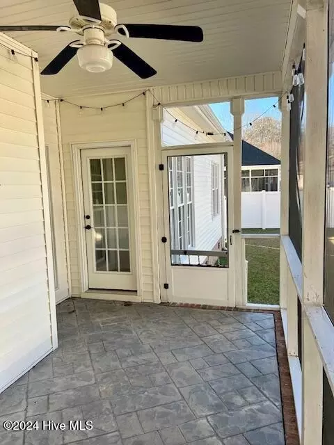 Exterior - 130 Hannah Dr, Chocowinity, NC 27817 photo 1 of 5