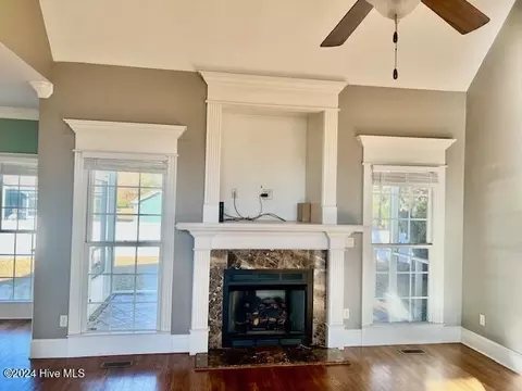 Living - 130 Hannah Dr, Chocowinity, NC 27817 photo 1 of 2