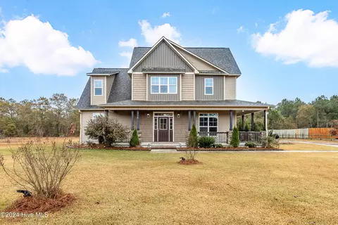 171 Angel Haven Ln, Richlands, NC 28574