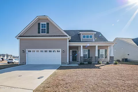 601 Knoll Cir, Greenville, NC 27858