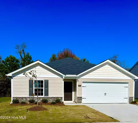 1439 N Wilshire Ct, Kinston, NC 28504