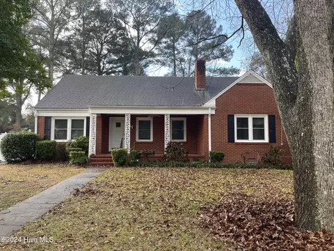 1604 Laurel St, Goldsboro, NC 27530