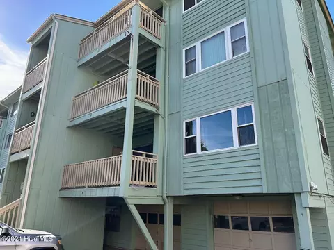 1715 Canal Dr #A8, Carolina Beach, NC 28428