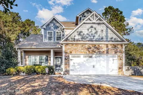 729 Morris Landing Rd, Holly Ridge, NC 28445
