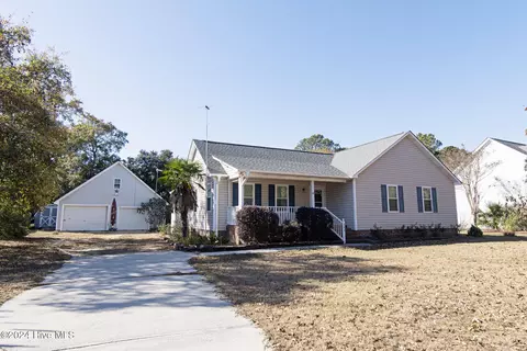 242 Doral Dr, Hampstead, NC 28443