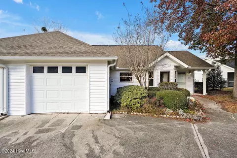 4211 Belmont Ct, Wilmington, NC 28405