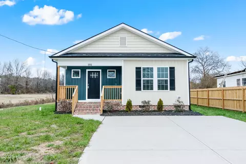 101 E Hooks River Rd, Goldsboro, NC 27530
