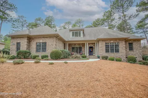 54 Kilbride Dr, Pinehurst, NC 28374 photo 3