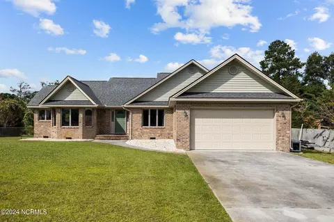 152 Rollingwood Dr, Newport, NC 28570