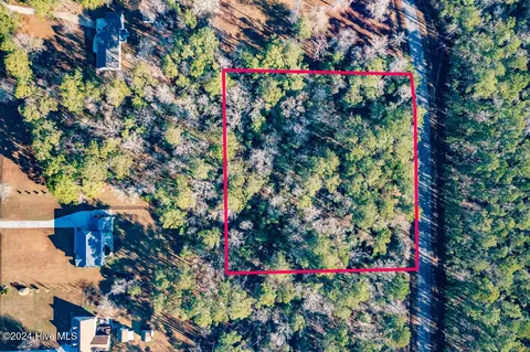 241 Becton Rd, Havelock, NC 28532 photo 3