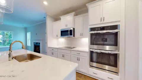 Kitchen - 17 St Georges Dr, Pinehurst, NC 28374 photo 3 of 3