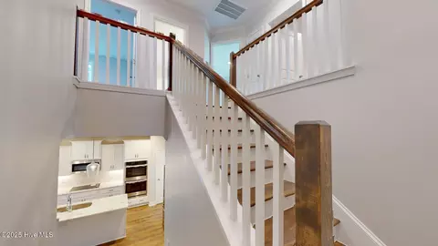 Entry Way - 17 St Georges Dr, Pinehurst, NC 28374 photo 8 of 10
