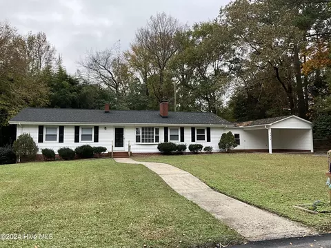 2418 Hilltop Rd, Greenville, NC 27858