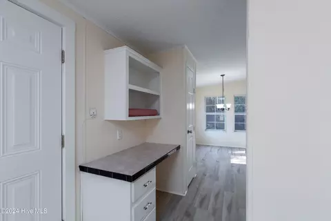 501 Sutton St, Clinton, NC 28328 photo 12