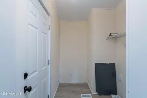 501 Sutton St, Clinton, NC 28328 photo 15
