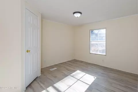 501 Sutton St, Clinton, NC 28328 photo 28