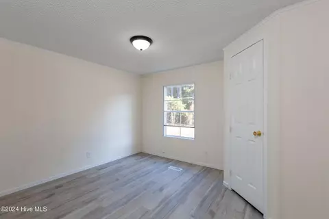 501 Sutton St, Clinton, NC 28328 photo 25